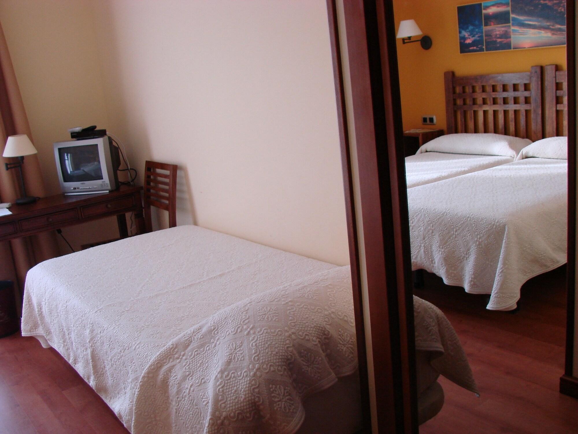 Hotel Bufon De Arenillas Vidiago Экстерьер фото