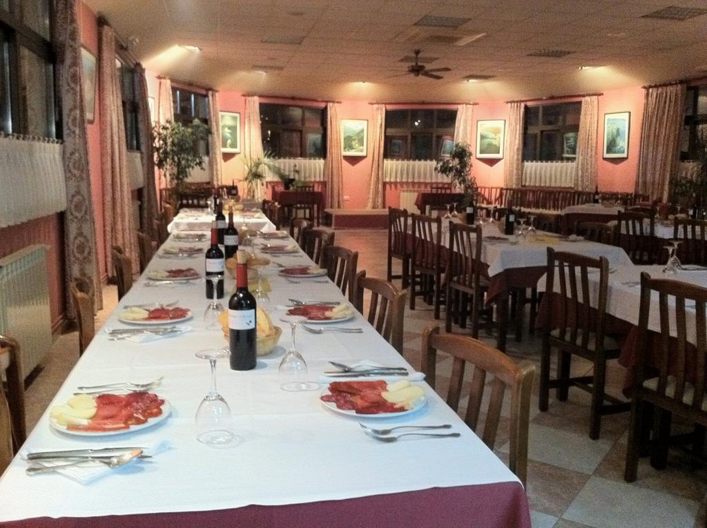 Hotel Bufon De Arenillas Vidiago Экстерьер фото